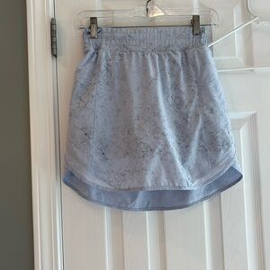 Lululemon Hotty Hot skirt